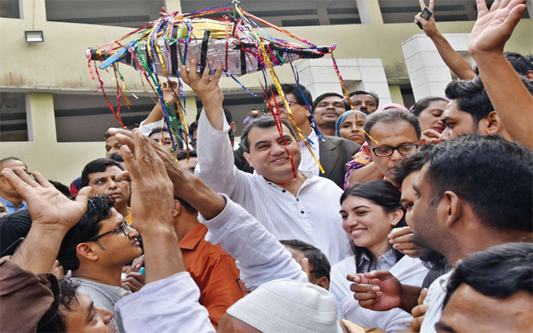 প্রচারে এগিয়ে আ’লীগ আর পিছিয়ে বিএনপি