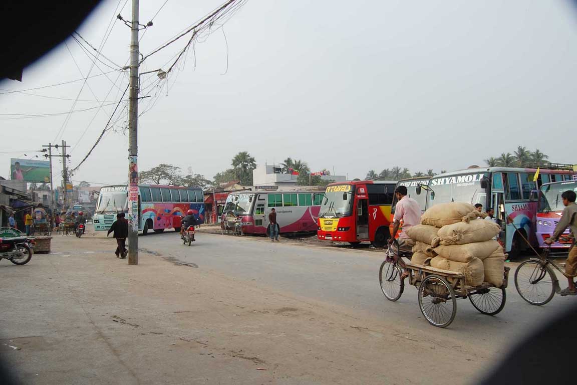 ৪৮ ঘণ্টা পরিবহন ধর্মঘটের ডাক
